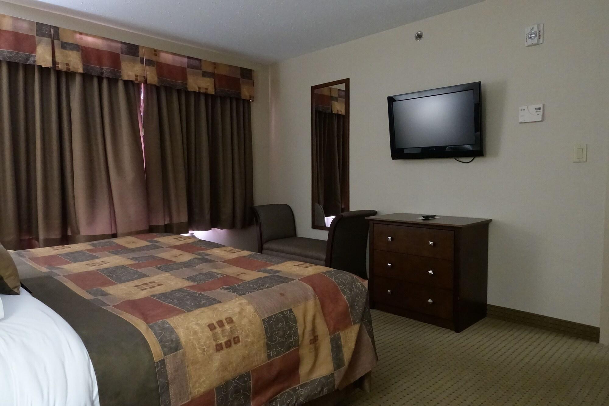 รามาดา บาย วินด์แฮม วีย์เบิร์น Hotel Weyburn ภายนอก รูปภาพ
