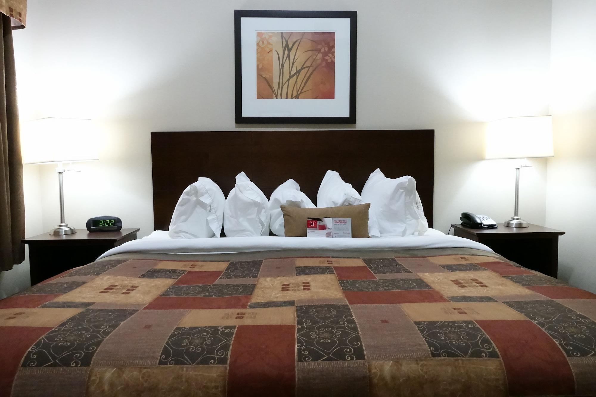 รามาดา บาย วินด์แฮม วีย์เบิร์น Hotel Weyburn ภายนอก รูปภาพ